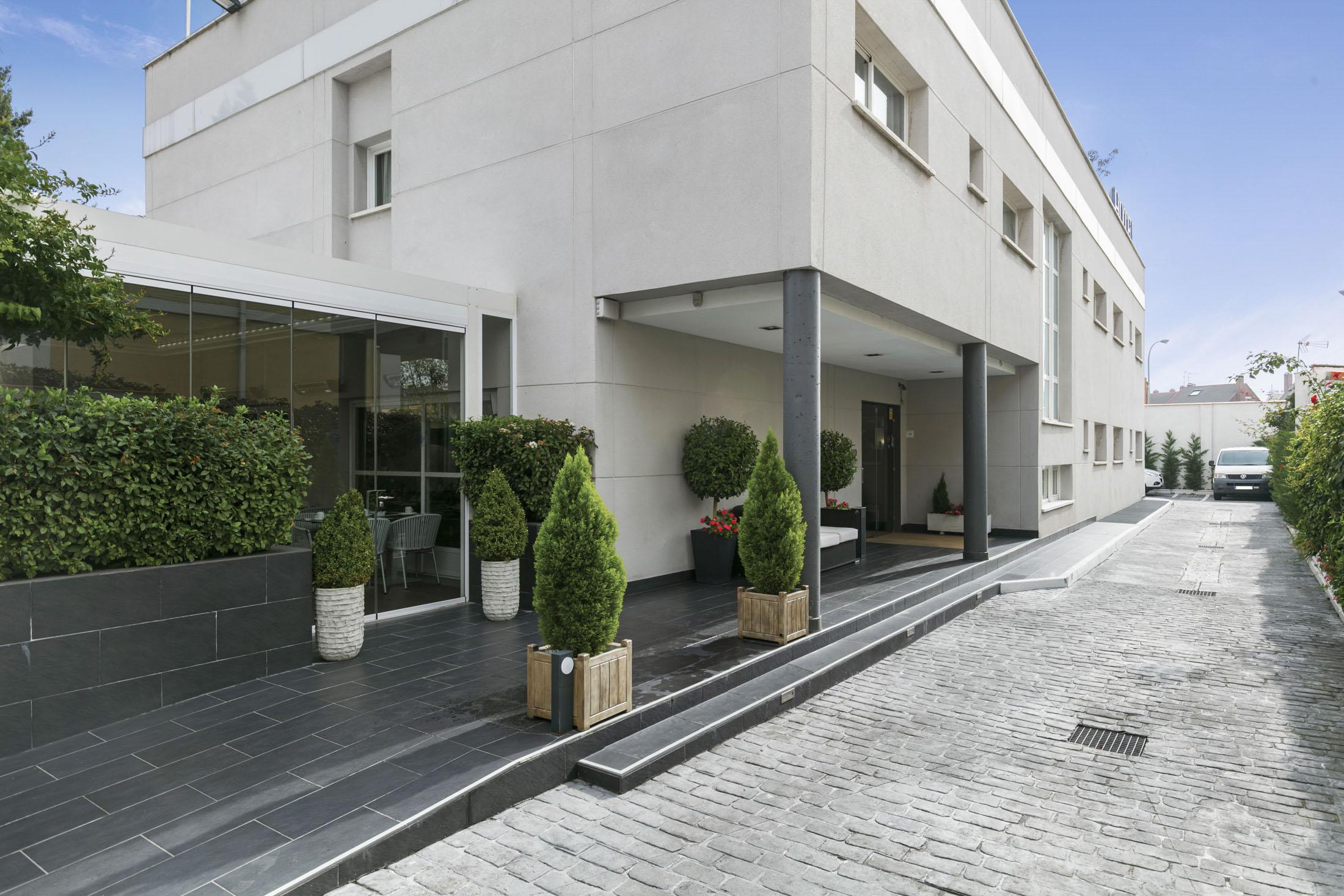 Hotel Globales Acis Y Galatea Madrid Exterior foto